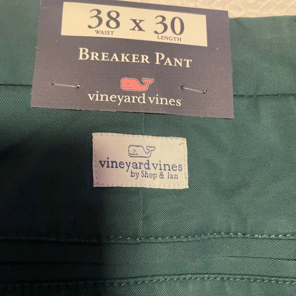 Vineyard Vines Men's Dark Green Chinos - Picture 3 of 5